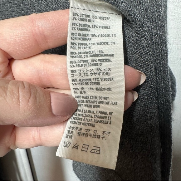 Hollister Cozy Baby Gray Sweater Shawl Vest Fringe M L Boho Pockets Rabbit Hair - Picture 5 of 9